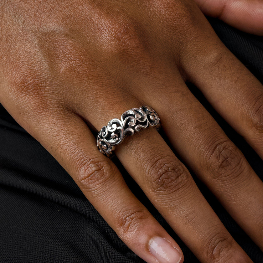 ANELLO A FASCIA MEDIA