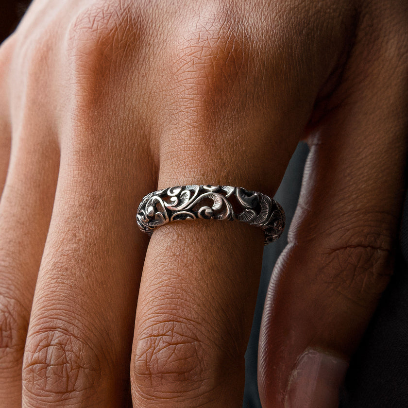 FEDE TRAFORATA IN ARGENTO