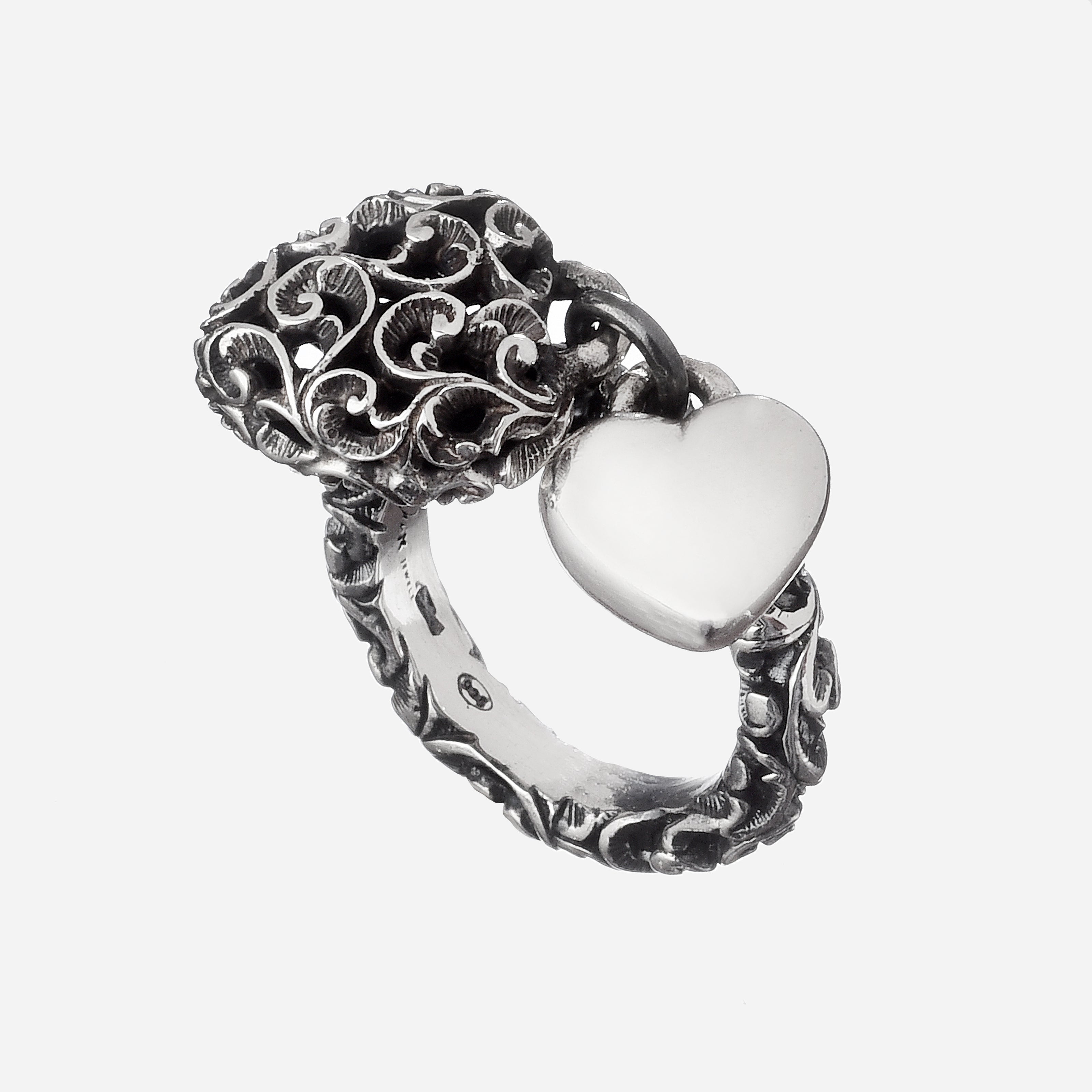 Shakti Love ring with two hearts