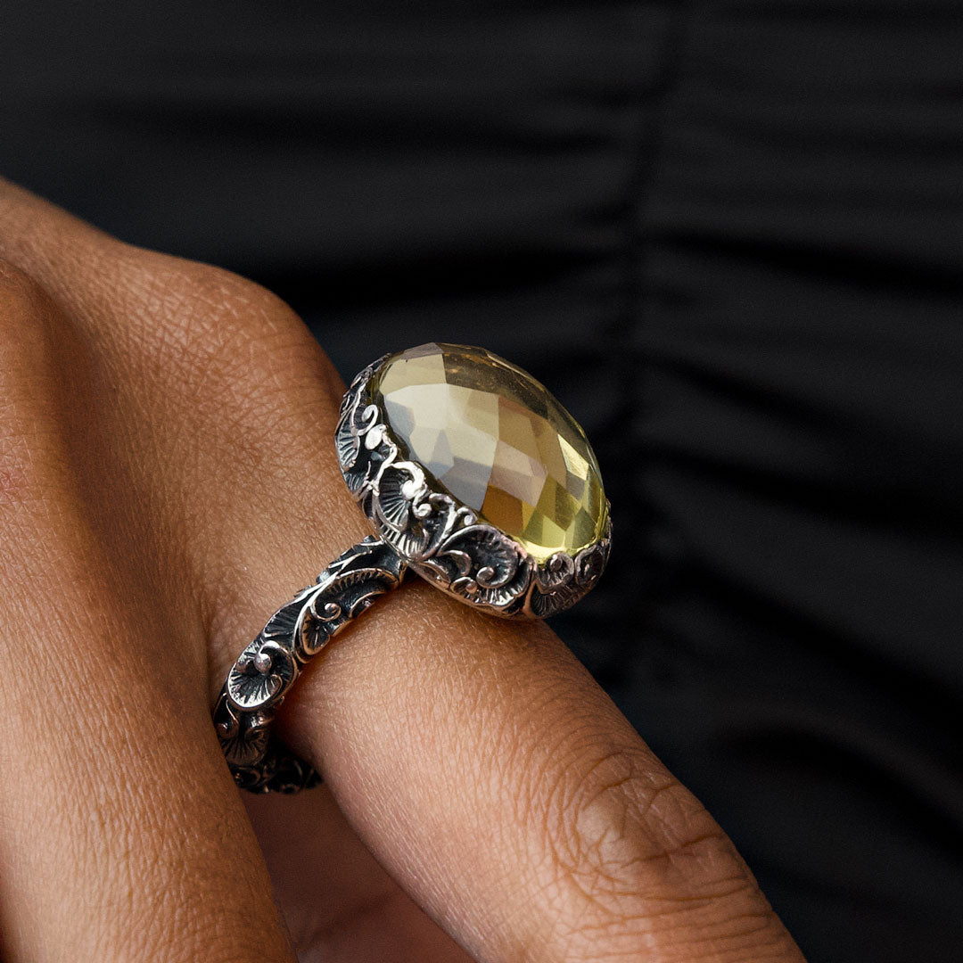 ANELLO CABOCHON OVAL