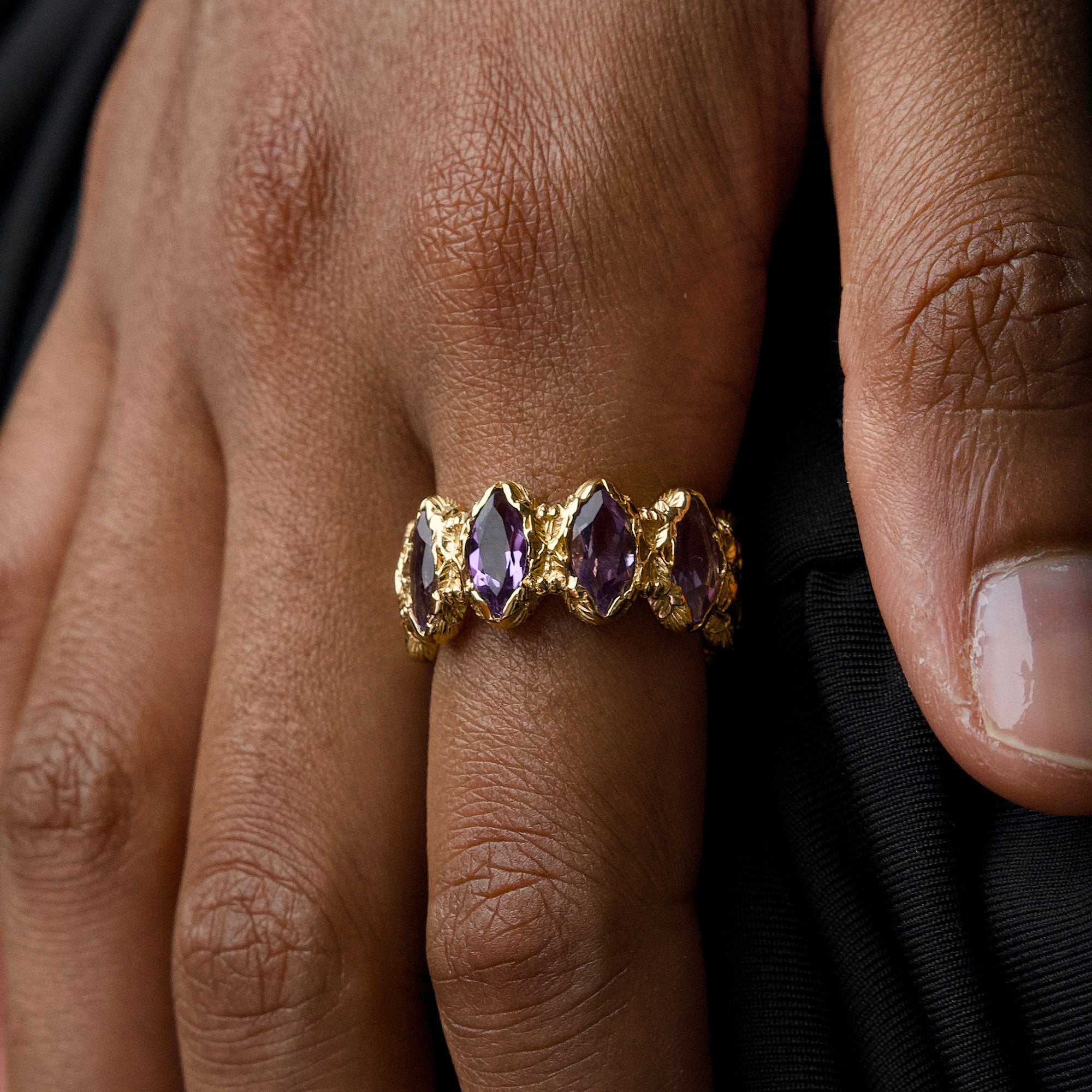 ANELLO ETERNITY NAVETTE DORATO