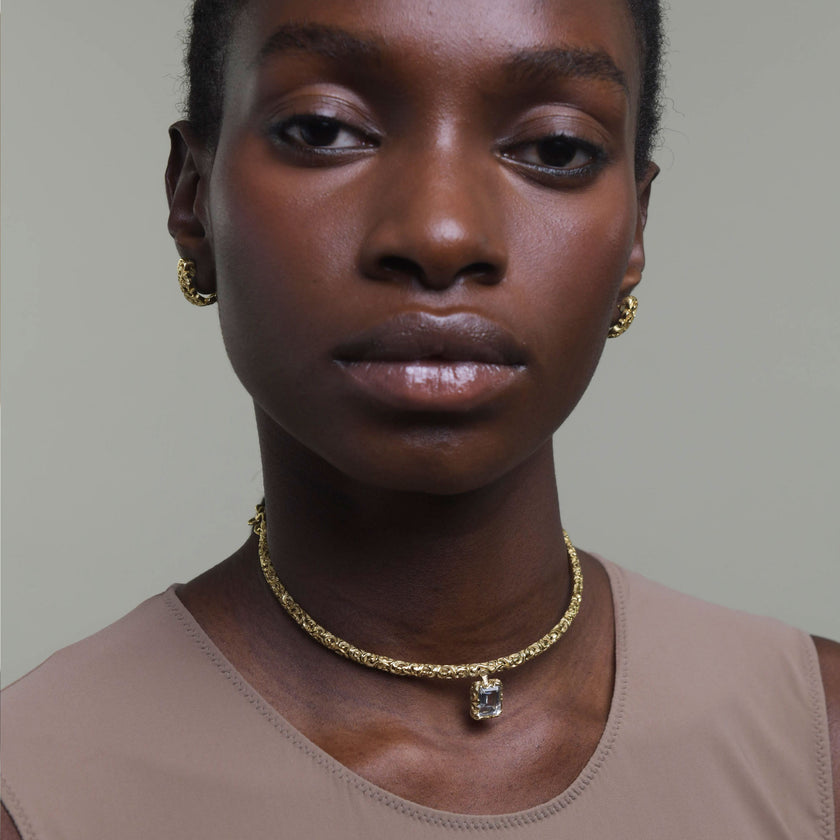 COLLANA CHOKER DORATA PENDENTE