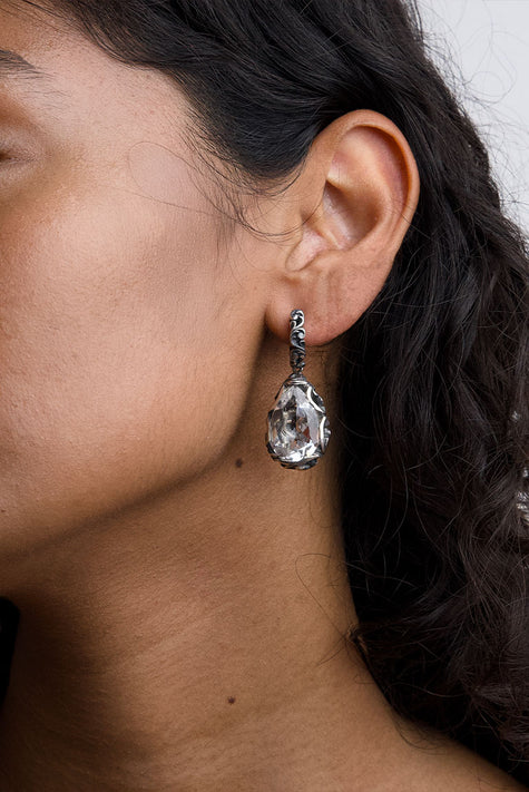 ORECCHINI GOCCIA LUMINOUS