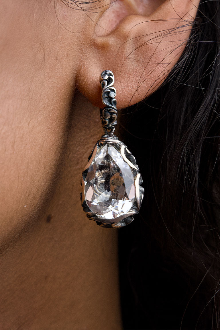 ORECCHINI GOCCIA LUMINOUS