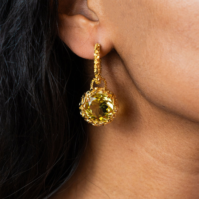 ORECCHINI CIONDOLO TONDO DORATI