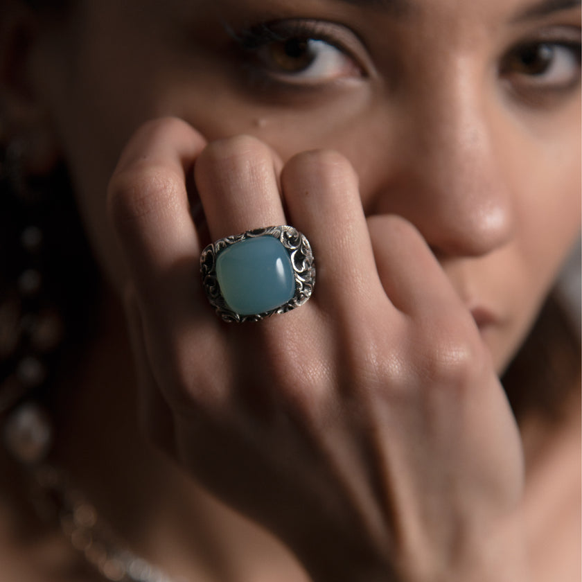ANELLO CABOCHON CALCEDONIO