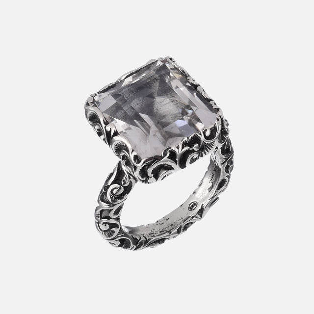 ANELLO SOLITARIO TAGLIO SMERALDO
