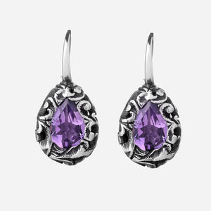 Orecchini a monachella in argento e pietra a goccia piccola (7x10 mm)
